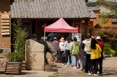 tt语音下载安装 用户只需要使用手机即可记录不同角度下的大尺寸相片