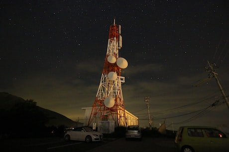 当你见到天上星星(当你见到天上星星，你会想到什么？)